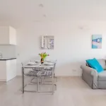 Horyzont Apartamenty-osiedle Polanki, Blisko Morza!!! Prywatny Garaz, Sauna, Basen Zewnetrzny Kołobrzeg