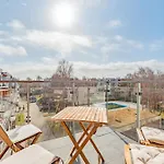 Lägenhet Horyzont Apartamenty-osiedle Polanki, Blisko Morza!!! Prywatny Garaz, Sauna, Basen Zewnetrzny *