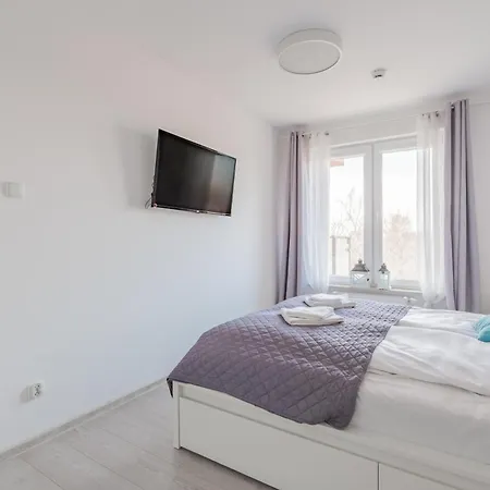شقة Horyzont Apartamenty-osiedle Polanki, Blisko Morza!!! Prywatny Garaz, Sauna, Basen Zewnetrzny *