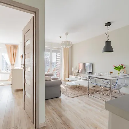 شقة Horyzont Apartamenty-osiedle Polanki, Blisko Morza!!! Prywatny Garaz, Sauna, Basen Zewnetrzny كولوبرزيغ