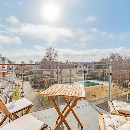 شقة Horyzont Apartamenty-osiedle Polanki, Blisko Morza!!! Prywatny Garaz, Sauna, Basen Zewnetrzny *