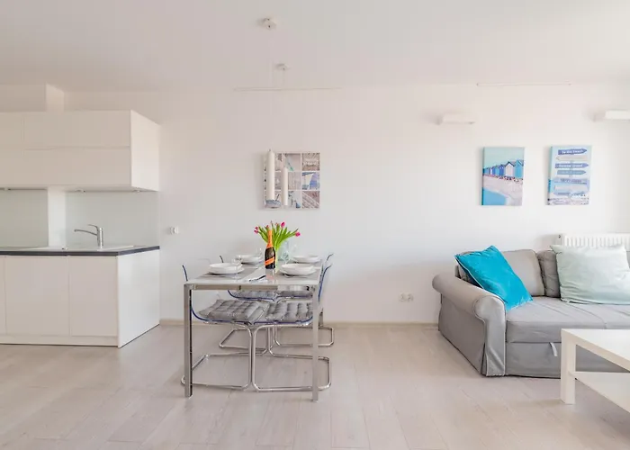 Horyzont Apartamenty-osiedle Polanki, Blisko Morza!!! Prywatny Garaz, Sauna, Basen Zewnetrzny Kolobrzeg