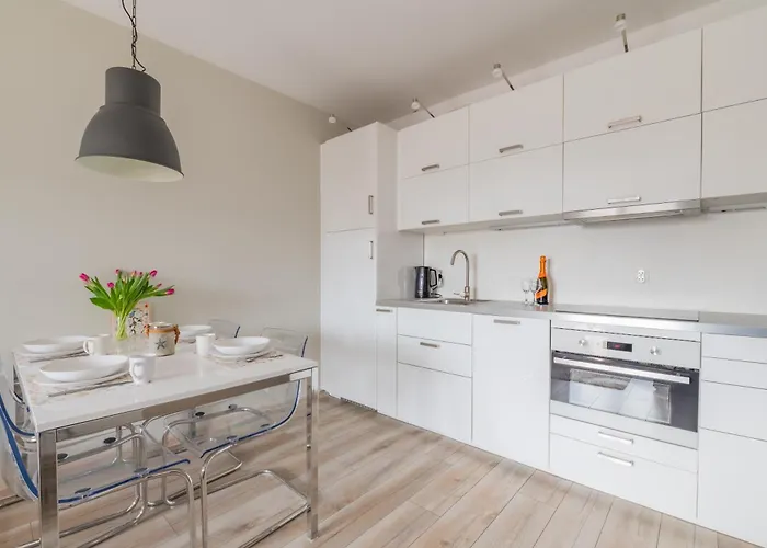 Apartment Horyzont Apartamenty-osiedle Polanki, Blisko Morza!!! Prywatny Garaz, Sauna, Basen Zewnetrzny Kolobrzeg